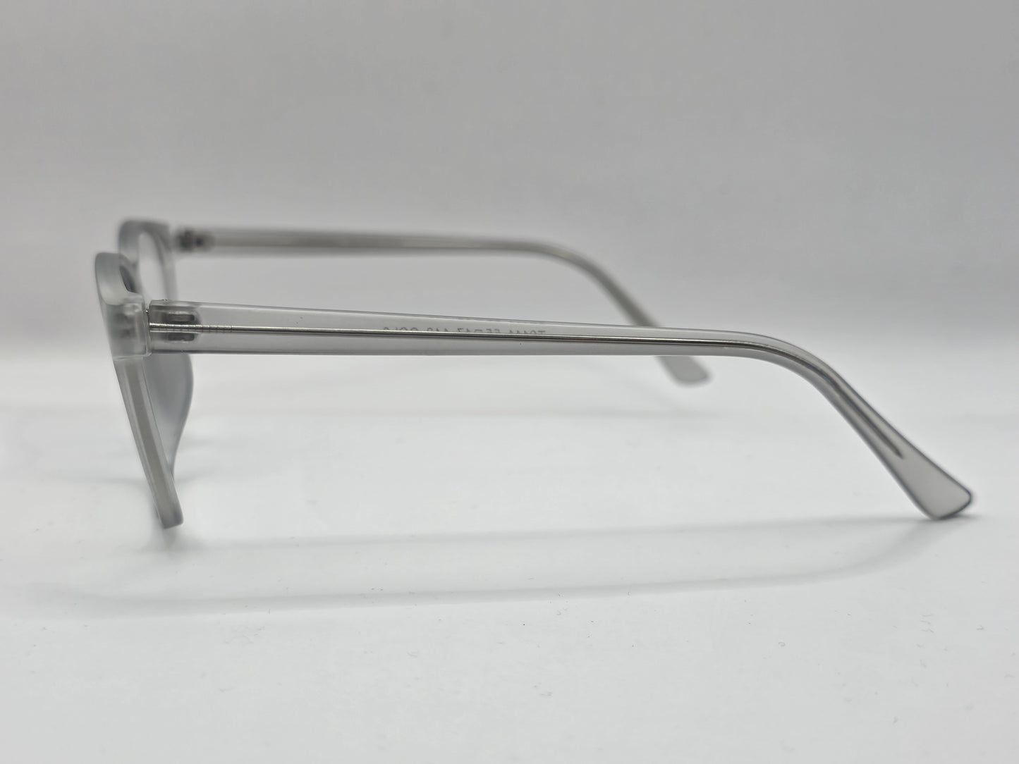 Lentes Básicos T9111 — Pasta (Humo, Azul y Café)